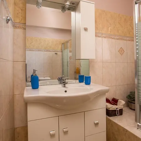 Villa Kalypso Sea View *