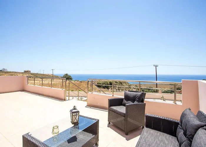 فيلة Kalypso Sea View *